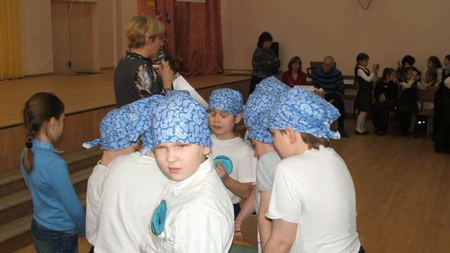 А ну - ка мальчики, Гатчина Школа №5 смотреть онлайн