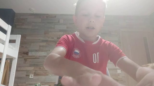 Лепка амонг ас смотреть онлайн