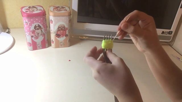 Как сделать помпончик своими руками / DIY смотреть онлайн