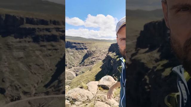 📍Drakensberge 🇿🇦🇱🇸 3'000m a.s.l. - In front of Sani Pass #southafrica #lesotho смотреть онлайн