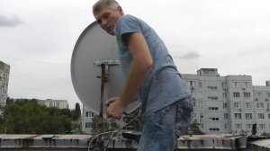 Настройка антенны на спутник Yamal 402 55°E и прием мультистрима T2-Mi c бесплатными каналами.mp4