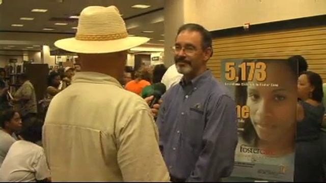 Victoria Rowell Book Signing In Lafayette