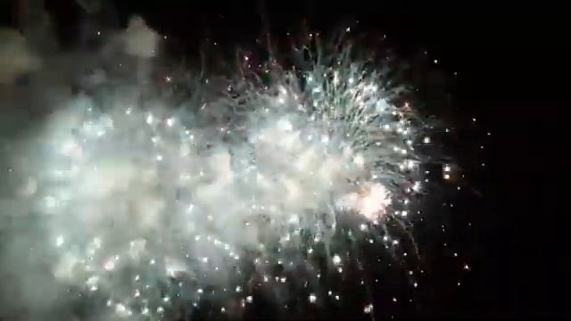 Гимн Башкортостана и праздничный феерверк 100 летие Башкортостана Сердце Евраз смотреть онлайн