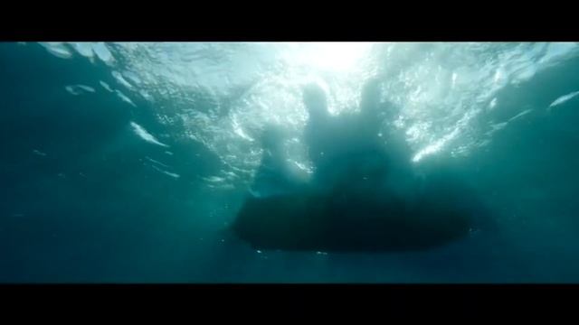 Shark Bait (2022) Scary Adrenaline Trailer смотреть онлайн