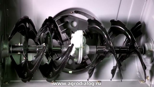 Преимущества снегоуборщиков Craftsman: направляющие полозья из материала Glide-Tech™ смотреть онлайн