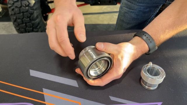 Polaris / UTV Wheel Bearing Greaser Tool смотреть онлайн