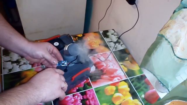 Микроклимат, влажность. Самодельный увлажнитель воздуха для грибного помещения смотреть онлайн