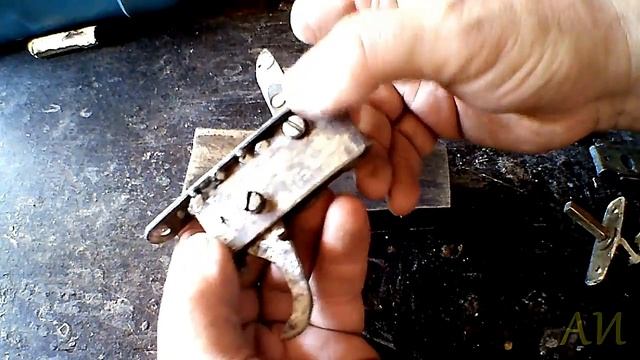 Ружьё - рогатка. Самодельный спусковой механизм..mp4 смотреть онлайн