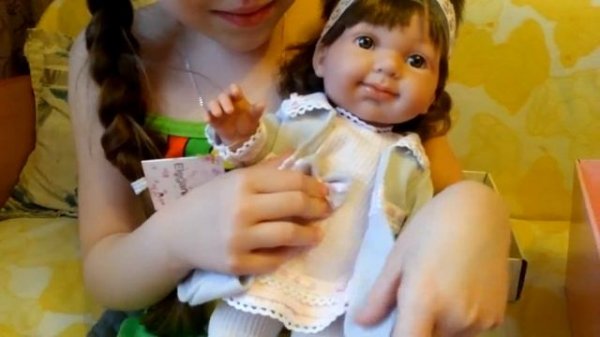 Обзор на куклу Алису (ARIAS )