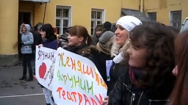 Новобранцы приняли присягу на глазах у родителей смотреть онлайн
