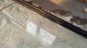 Установка заднего стекла Мтз 82 Покраска рамки антигравием)