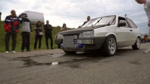 СЕЛЬСКИЙ МУЖИК на ВАЗ 2108 против ПОНТОРЕЗОВ на МАЖОРНЫХ СПОРТКАРАХ !!!