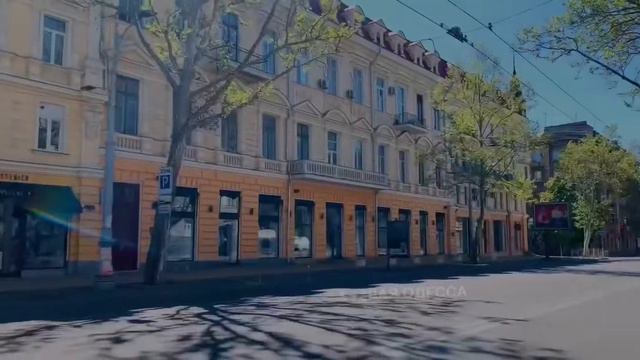 Одесса пустует во время затяжного комендантского часа смотреть онлайн
