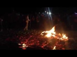 хождение по углям и прыжки через купальский костер