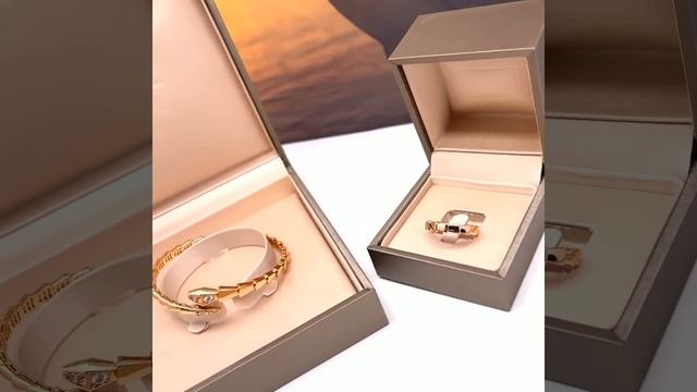 Браслет и кольцо Bvlgari snake Булгари змея ювелирная бижутерия смотреть онлайн