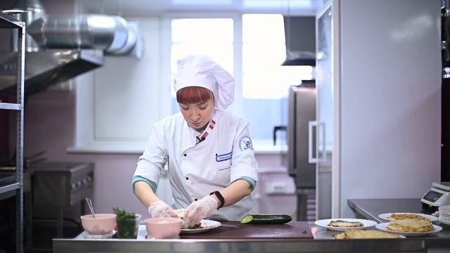 Какие начинки подходят для фаршированных блинов? | Короче, Омск 380 смотреть онлайн