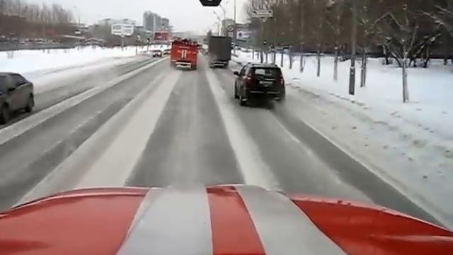№14 #Как_пропускают_пожарных в Екатеринбурге смотреть онлайн