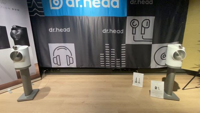 Bowers & Wilkins Formation Duo AirPlay MacBook Pro Deezer смотреть онлайн