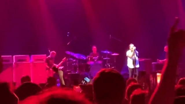 Perl Jam - Black - Royal Arena Copenhagen - 5 July 2022 смотреть онлайн