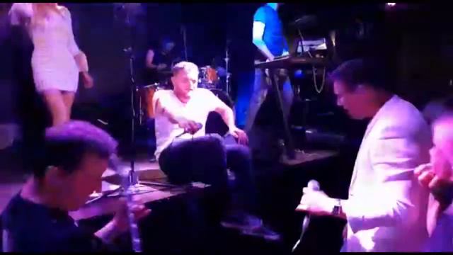 AquaJB Nirvana (NIRVAVA - Smells Like Teen Spirit cover) смотреть онлайн