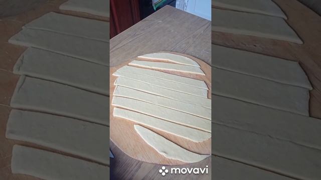 Куриный суп с домашней лапшой и перловкой. смотреть онлайн