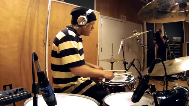 David Guetta & Showtek Feat. Vassy - Bad (DRUM COVER)