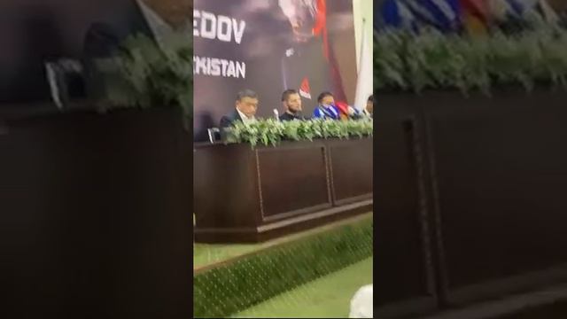 Хабиб в Ташкенте! смотреть онлайн