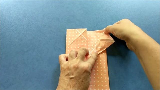 Как красиво сложить салфетки на стол | Рубашка из салфетки | Napkin folding tutorial смотреть онлайн