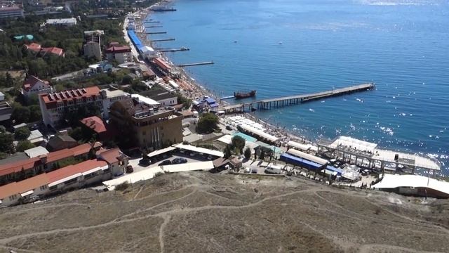 Генуэзская крепость в Судаке - одна из главных достопримечательностей Крыма смотреть онлайн
