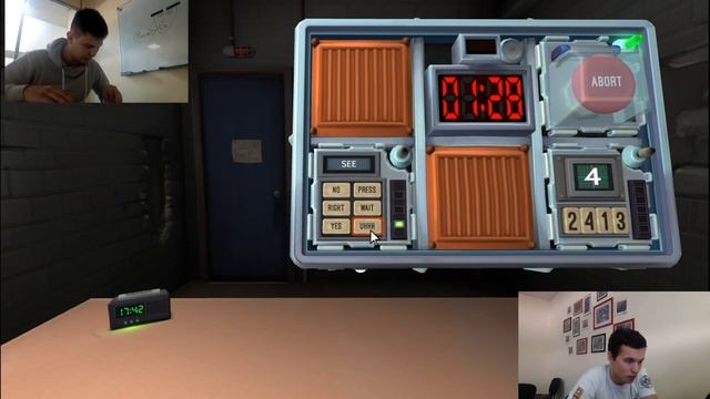 Пример игры Keep Talking and Nobody Explodes смотреть онлайн