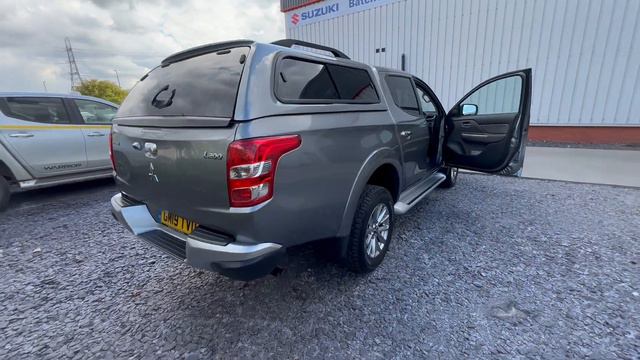 Mitsubishi L200 2.4 DI-D DC Warrior Auto смотреть онлайн