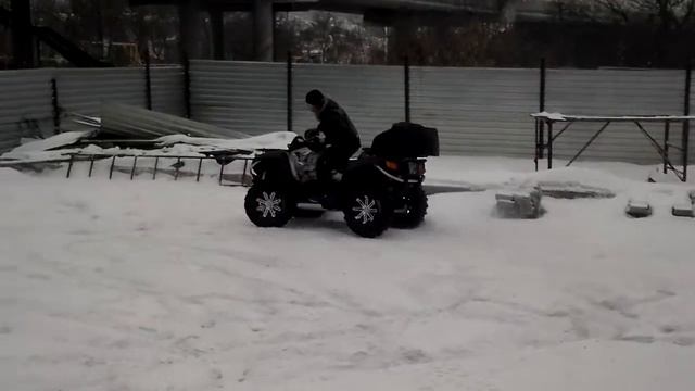 CF X8 2014 выпуск . Дрифт на квадрике. смотреть онлайн