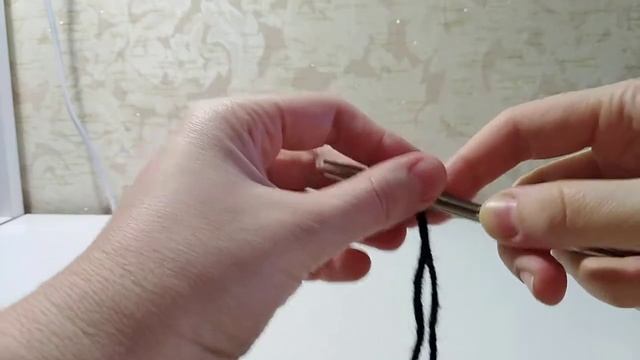 Как набрать петли на спицы. Самый простой способ набора петель на спицы. смотреть онлайн