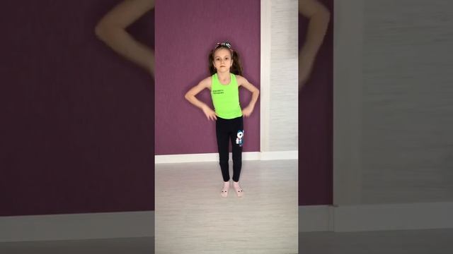 Зарядка с Лизой ? смотреть онлайн