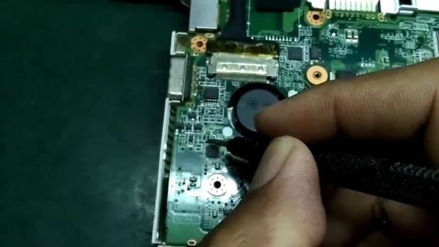 CARA SERVIS ACER ASPIRE ONE HAPPY2 NO DISPLAY (Tidak Tampil)