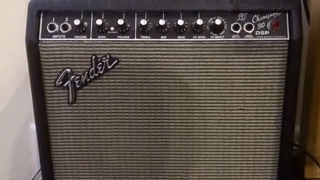 Fender Champion 30 DSP vs Roland Blues Cube Hot смотреть онлайн
