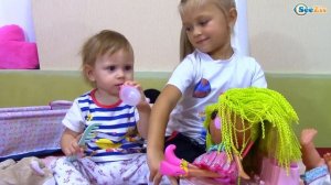 Играем с Куклой Беби Бон Видео для детей с Ярославой и Ариной Playing Baby Born Dolls