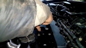 Chevrolet Lacetti, шевроле лачетти, дым из под клапаной крышки, эмульсия в двигателе.