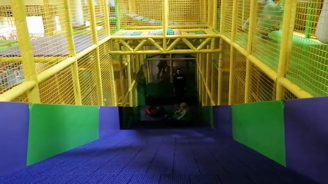 Дети. Калининград. Арле парк. (3) смотреть онлайн