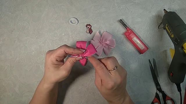 Бантики из репсовых лент с Пони. смотреть онлайн