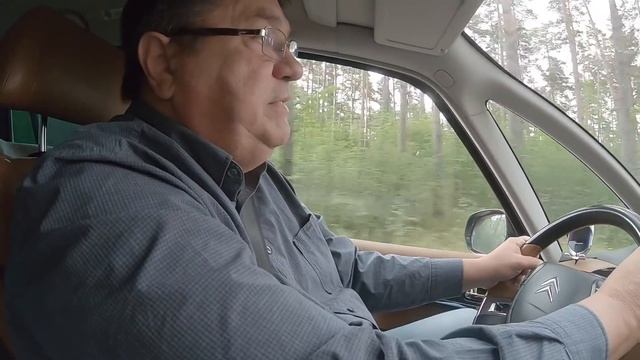 ?? Отправил Вольво в Россию Поехал в Ригу Латвия смотреть онлайн