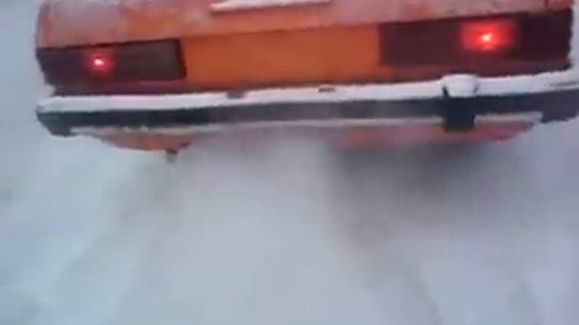 Ford Granada V6 Rev смотреть онлайн