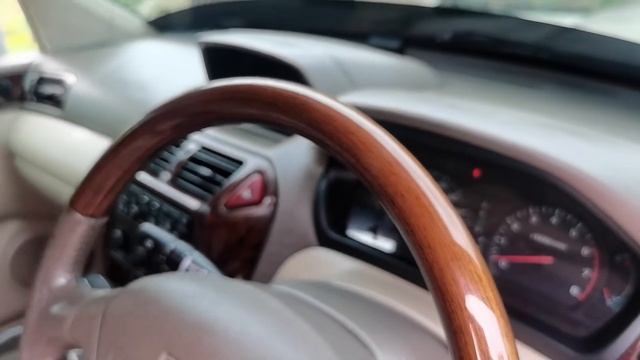 Mitsubishi Chariot Grandis (SUPER EXCEED Grade) смотреть онлайн