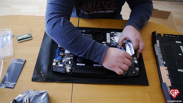 Techniczny Husiek - Gamingowy laptop LENOVO Y700! смотреть онлайн