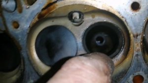 Прогорел клапан ВАЗ 2114. Демонтаж-монтаж ГБЦ. Притирка клапанов