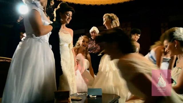 Вальс невест 2012 Унесенные ветром с лого смотреть онлайн