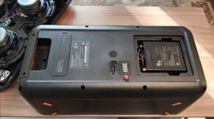 КОЛОНКА FIERO FR900! УЛУЧШЕНИЕ - 1 ЭТАП! ШУМОИЗОЛЯЦИЯ, ИНДИКАТОР ЗАРЯДКИ.