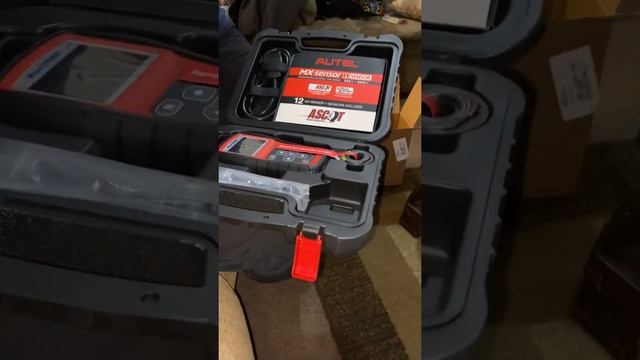 Unboxing the Autel TS 508 смотреть онлайн