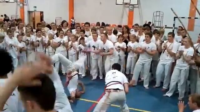 Mundo Capoeira Polonia - Batizado 2011 смотреть онлайн