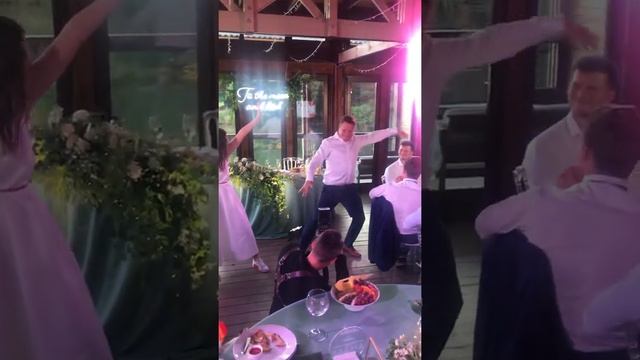 Свадебный танец с папой.Смотреть до конца смотреть онлайн